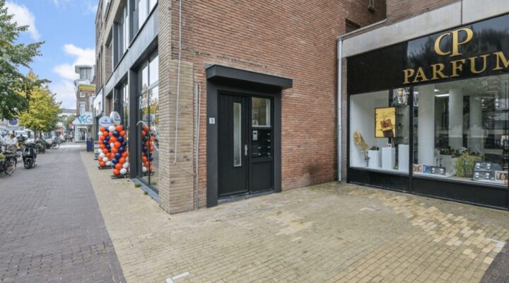 Westzijde  11